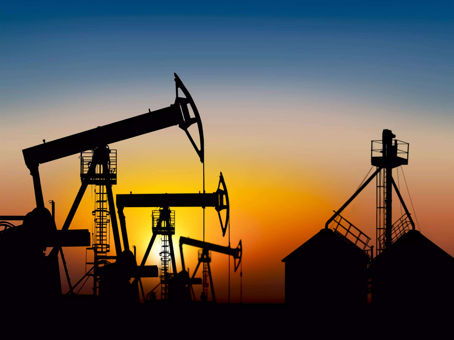Ada Upaya Damai Pakistan, Harga Minyak Dunia Merosot Hingga 4%