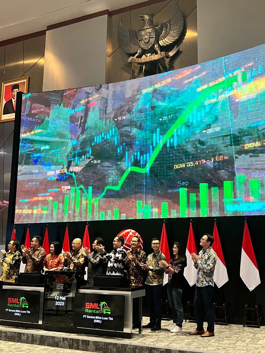Perdagangan Perdana Saham SMIL Sentuh ARA!