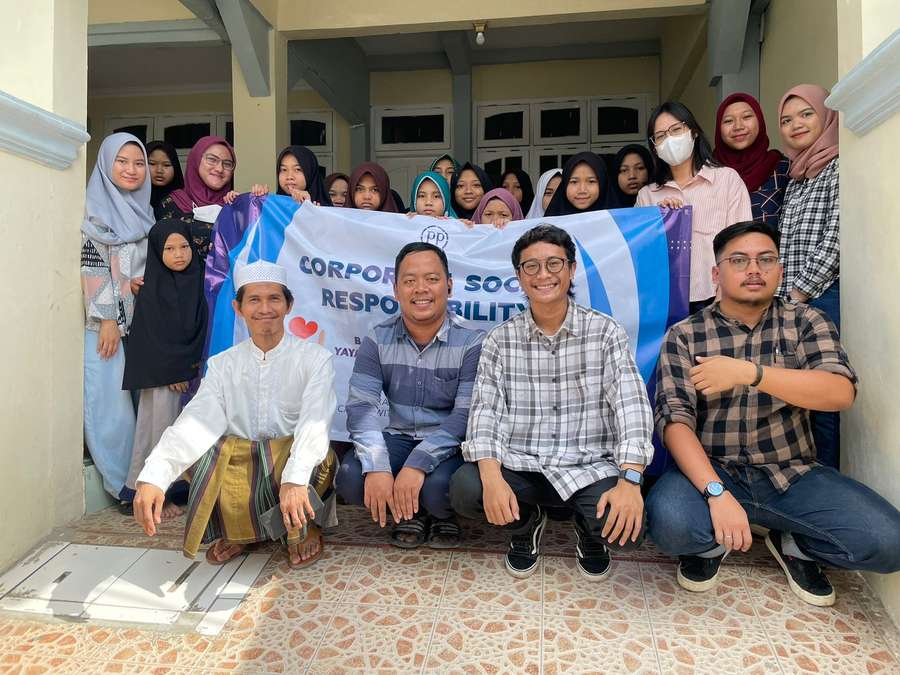 Rayakan HUT ke-19, Begini Cara PP Presisi Berbagi dengan Warga Sekitar!