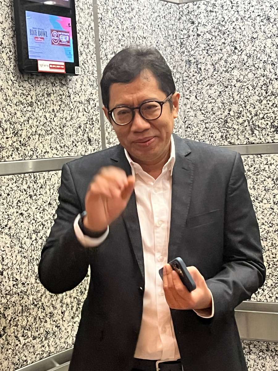 Politisi Bawa Perusahaan IPO, Bagaimana BEI Jaga Dana Tak Diselewengkan?