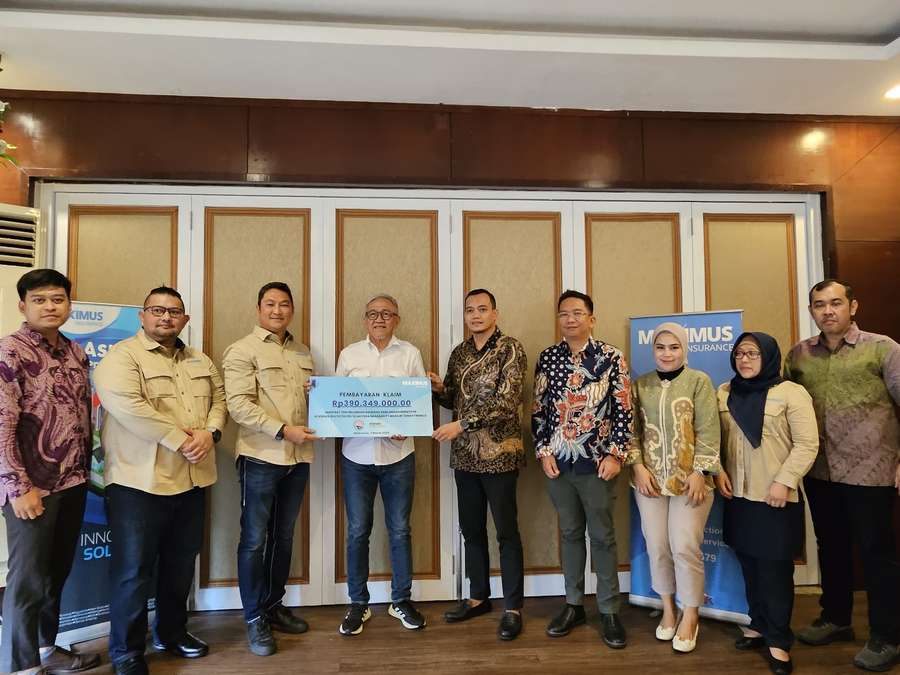 Maximus Insurance Bayarkan Klaim Koperasi Bulog SulSel Sejahtera Nasabah Mandiri Tunas Finance