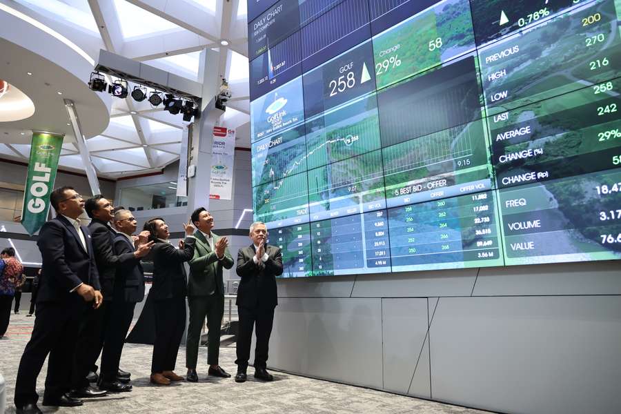 Melantai di BEI: Harga Saham GOLF Melejit 32%, Siap Ekspansi Agresif