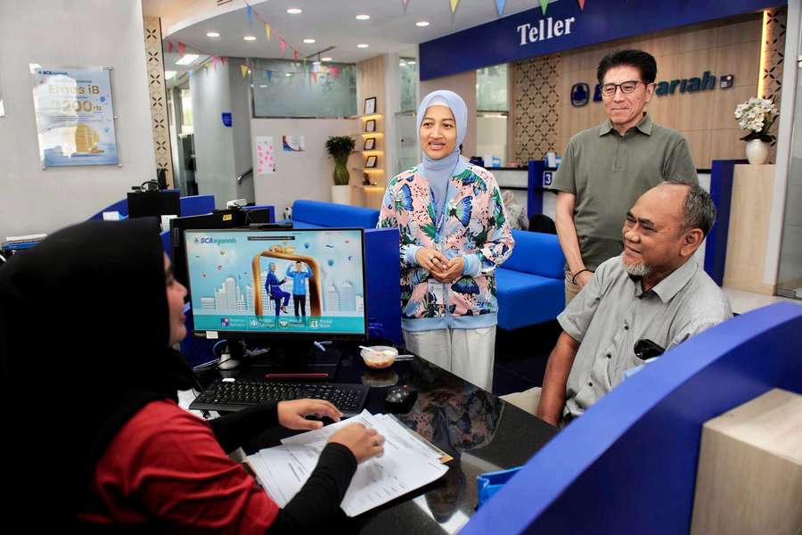 Direksi BCA Syariah ‘Blusukan’ ke Kantor Cabang Jakarta, Rayakan Hari Pelanggan Nasional dengan Aksi Langsung!