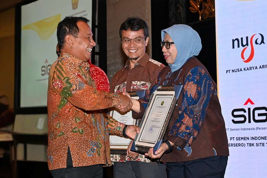 SIG Raih Lima Penghargaan Prasetya Ahimsa dari Kementerian ESDM