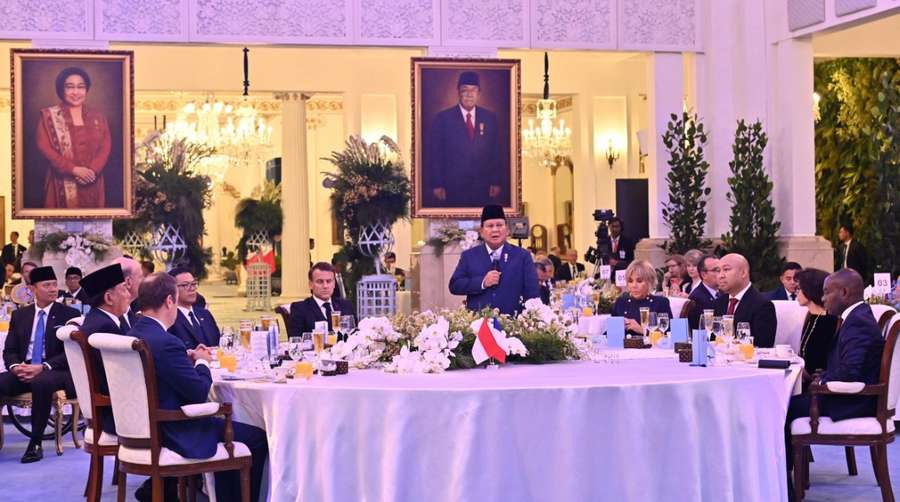 Heboh Isu Alkohol Saat Gala Dinner Prabowo-Macron, Seskab Buka Suara