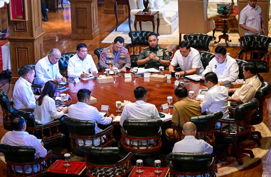 Presiden Prabowo Bahas Kondisi Global dan Strategi Nasional, Panggil Sejumlah Menteri ke Hambalang