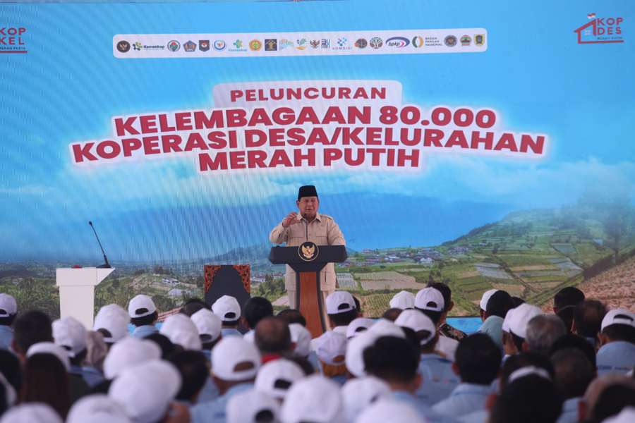 Prabowo Luncurkan Koperasi Desa Merah Putih, Bank Mandiri Siapkan Layanan Digital dan Tempat Usaha Modern!