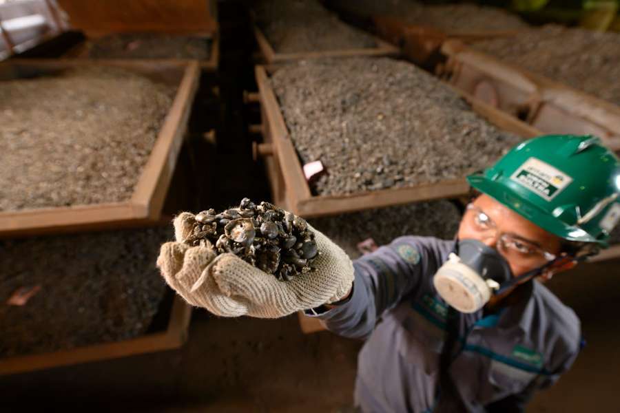 DPR Dukung Grup MIND ID Percepat Hilirisasi Mineral dan Batubara, Ini Tujuannya