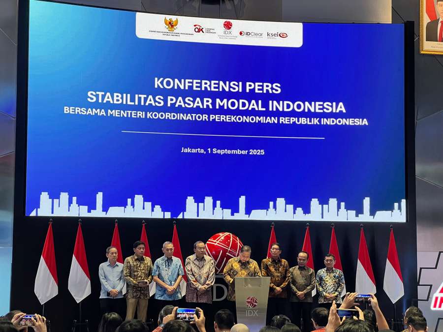 Airlangga Beberkan Strategi Jaga Pertumbuhan Ekonomi 2025, dari Stimulus Rp61 Triliun hingga Program Perumahan