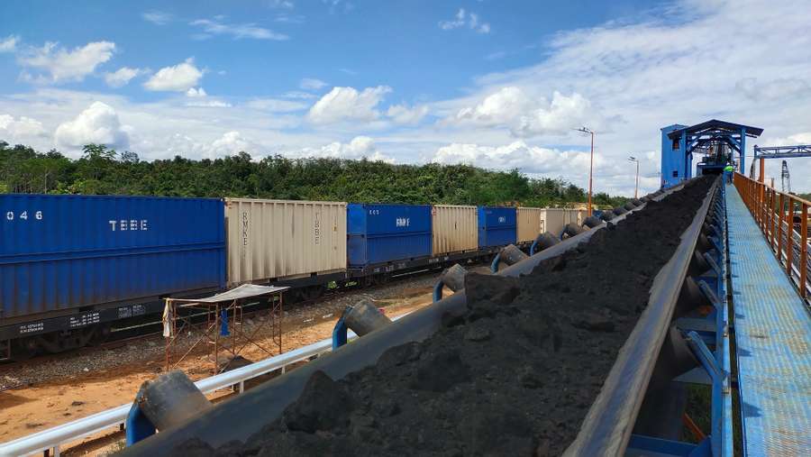 RMKE Catat Pendapatan Rp1,6 Triliun di Semester I-2026, Penjualan Batu Bara Dongkrak Laba 86,2%